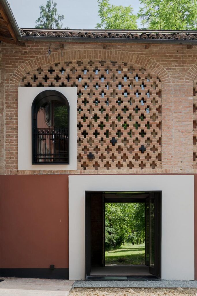 Tenuta Mun Eco Design B&B with private pool Nizza Monferrato Asti
